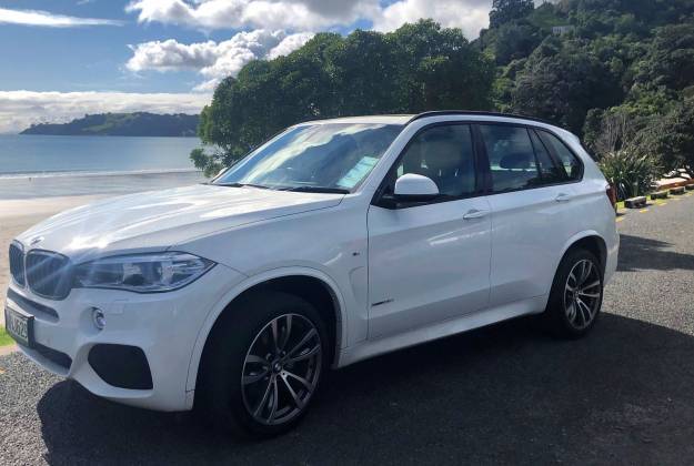 BMW X5 - White