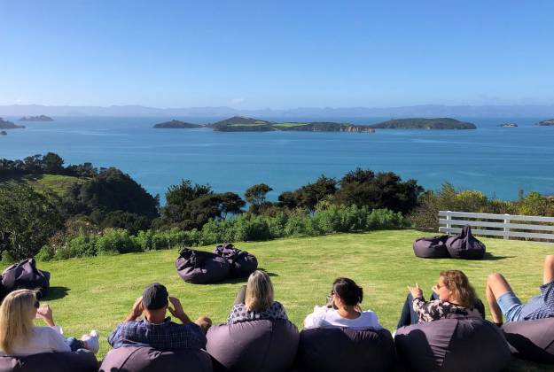 Waiheke Distilley for gin tasting and gin cocktail